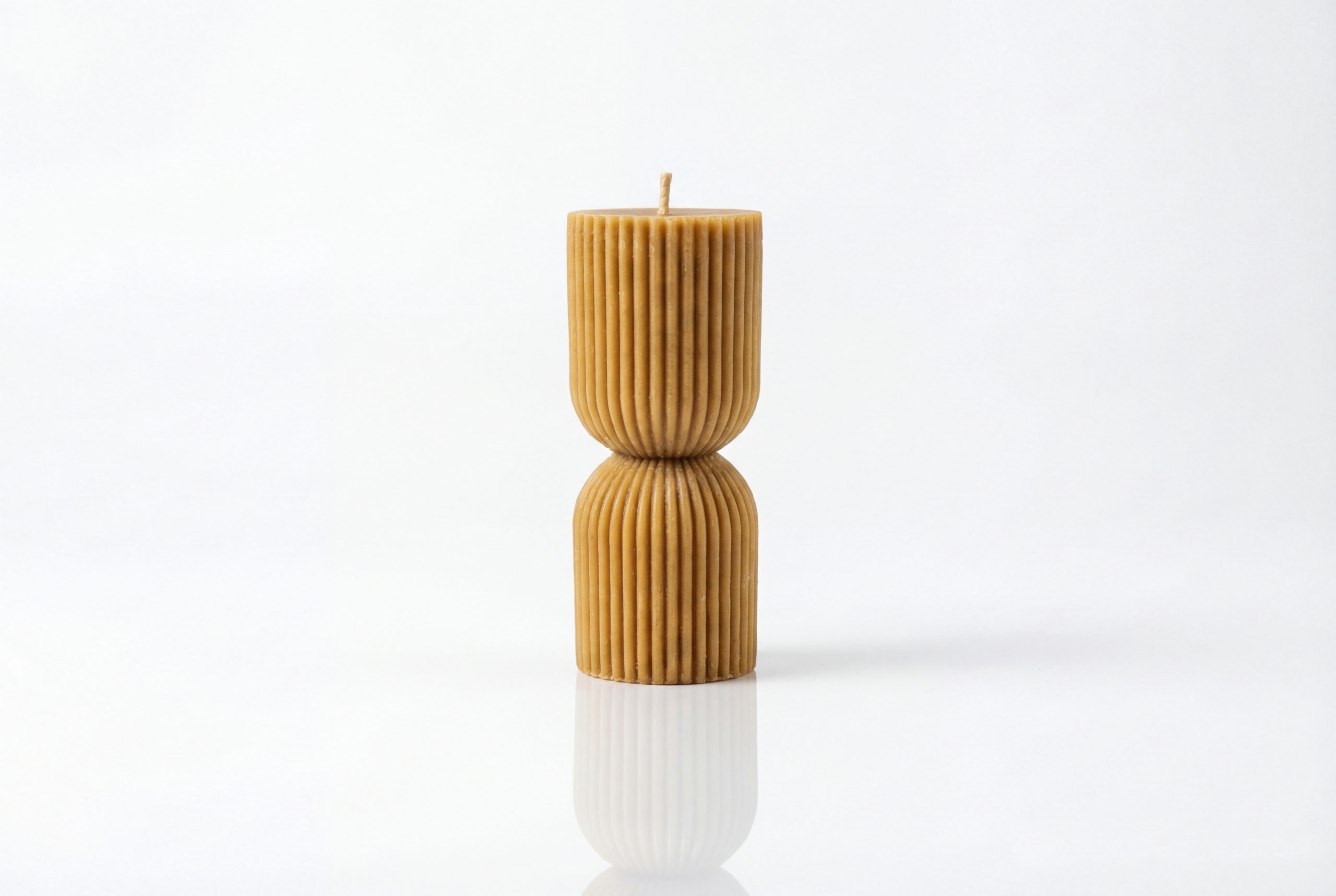 Vela de cera de nuestras abejas. 12cm x 4,5cm
